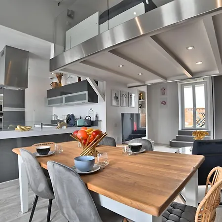 Precieux - Parking Gratuit, Climatisation, Tv 4k, Fibre, Terrasse, Entierement Renove 라로셸
