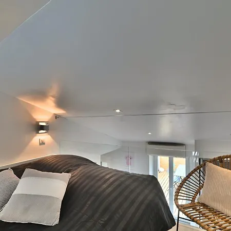 Precieux - Parking Gratuit, Climatisation, Tv 4k, Fibre, Terrasse, Entierement Renove דירה *